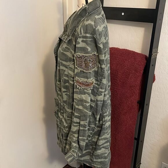 Torrid Camouflage Print Beaded Contemporary Casual Boho Pockets Anorak Jacket - Picture 5 of 16